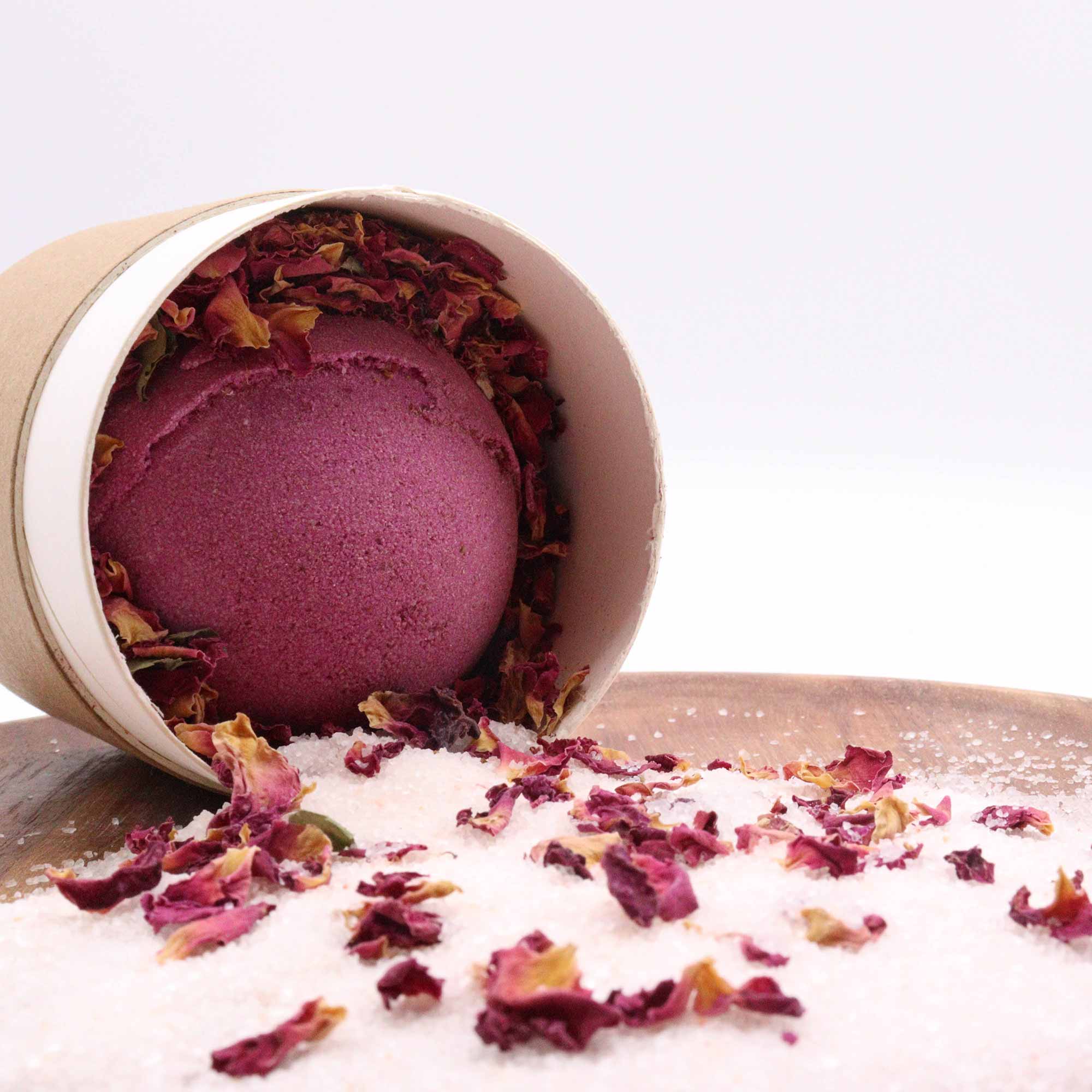 Ylang Ylang & Ginger Bath Bomb